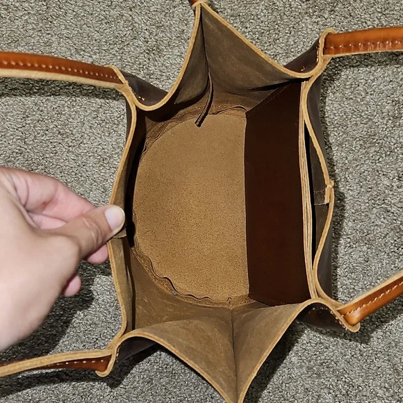 Portland Leather Goods Small / Classic Devon Tote In Madrone - Picture 7 of 9